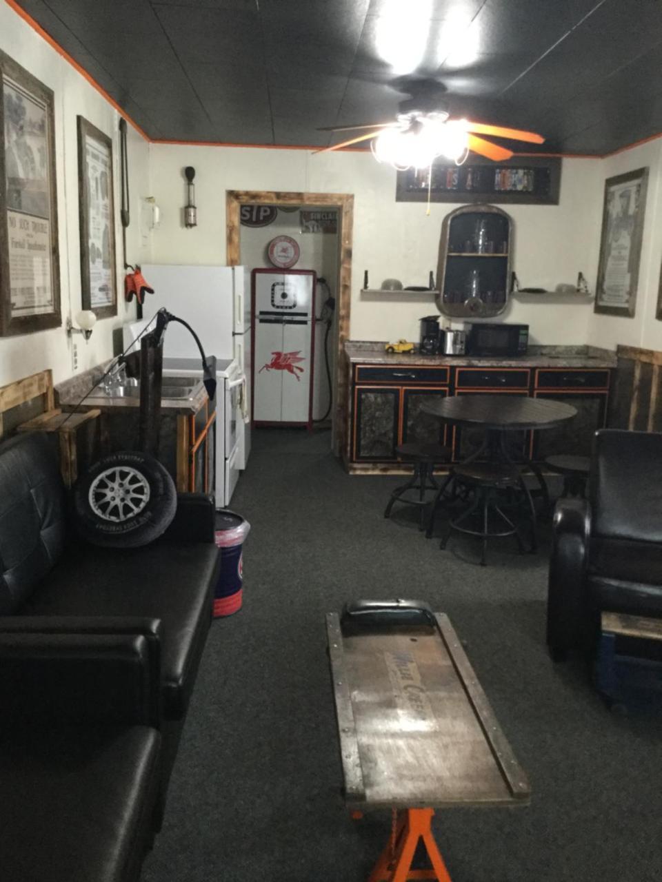 Black Bear Motel Davenport Extérieur photo