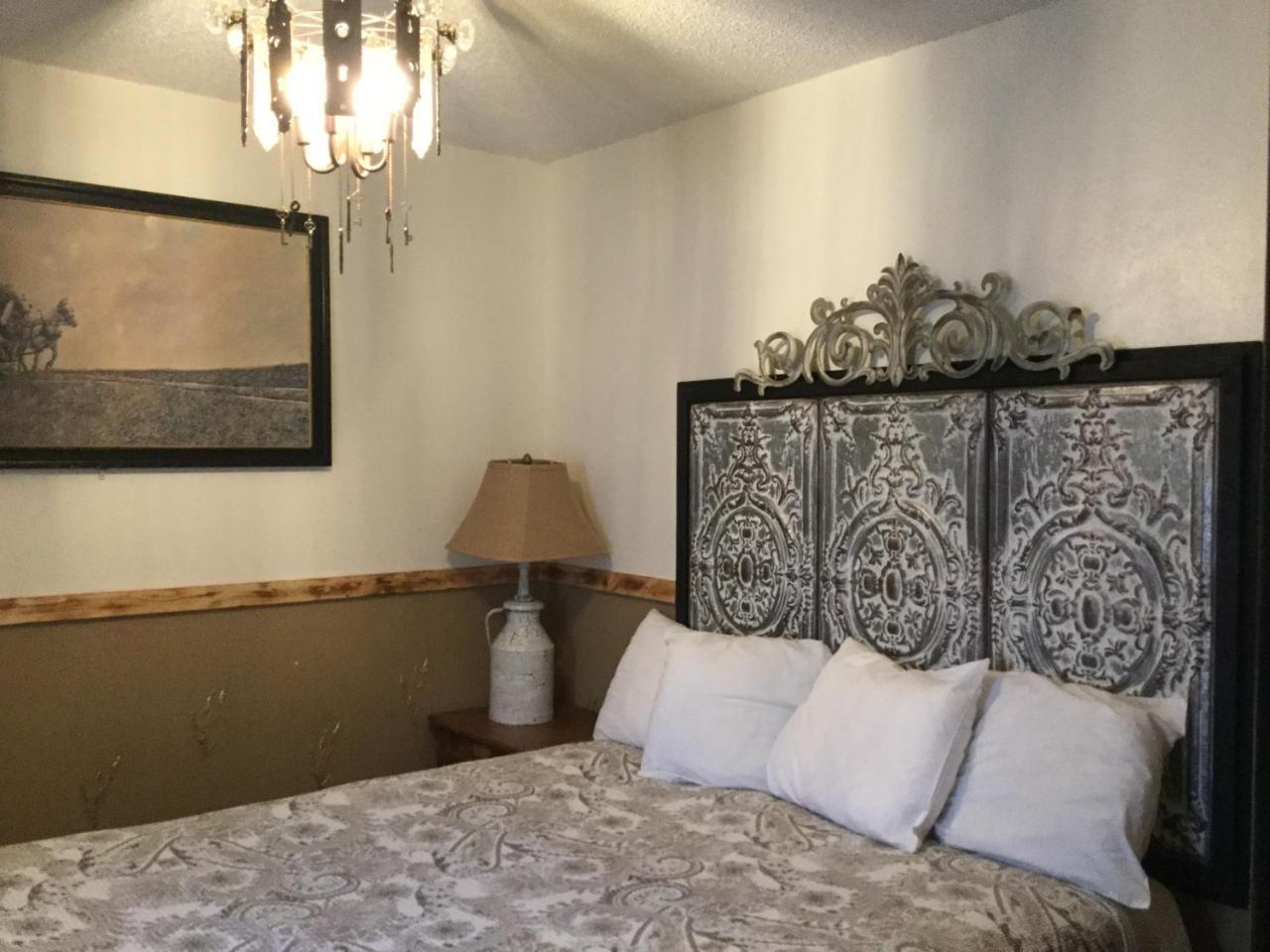 Black Bear Motel Davenport Extérieur photo