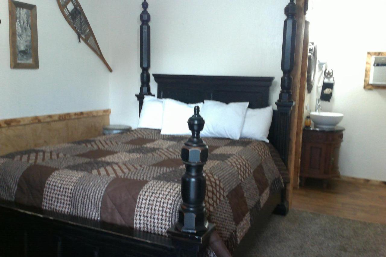 Black Bear Motel Davenport Extérieur photo